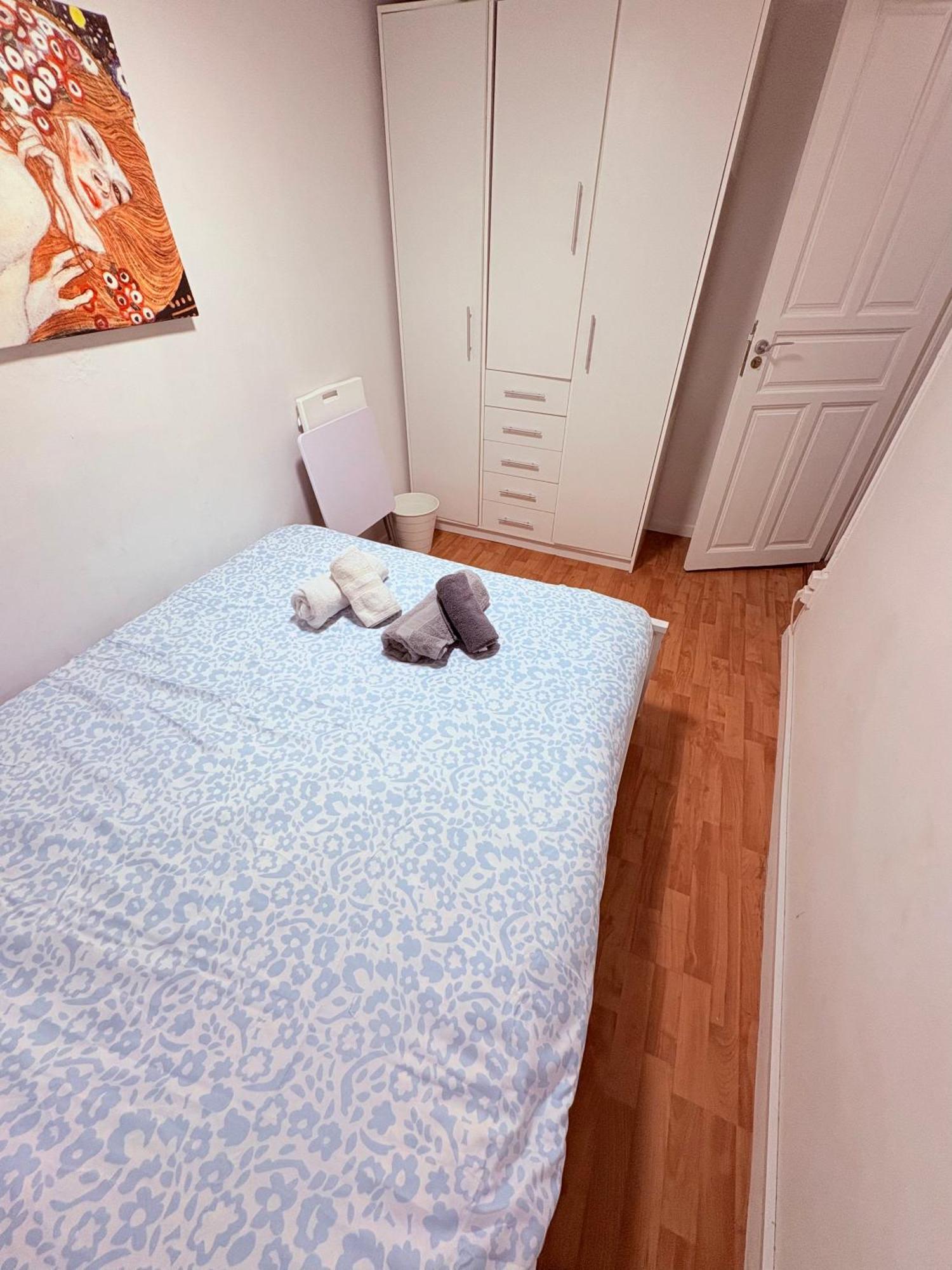 Appartement Stunning Flat For 6 People 3 Blocks From The Welcome Breakfast Barcelone